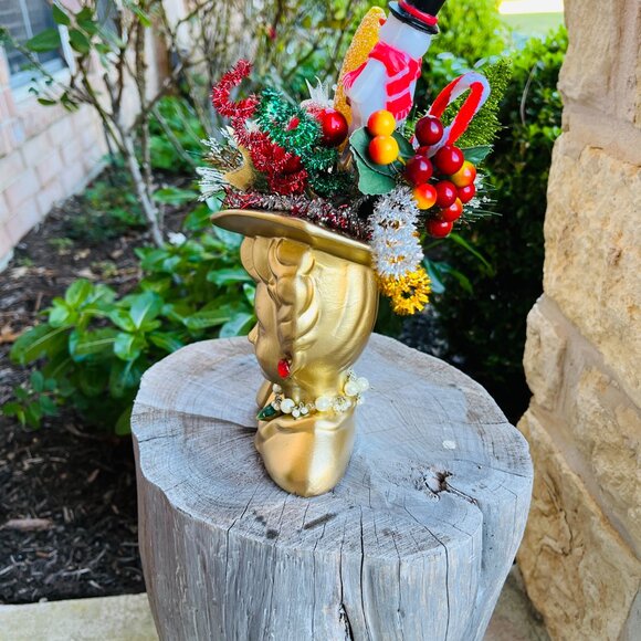 OOAK Kitschy Christmas Head vase made by me! - Picture 9 of 16
